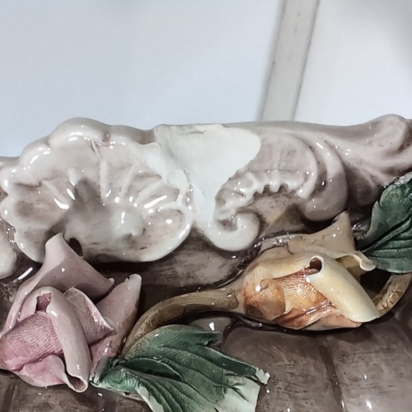 LARGE VINTAGE CAPODIMONTE PORCELAIN SOUP TUREEN BEAUTIFUL - Picture 10 of 16